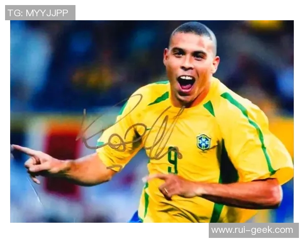 聚焦全球足球超级球星揭秘他们的传奇故事与成就